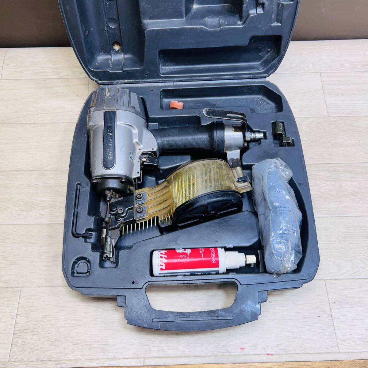 おすすめ商品◎Makitaマキタ makita マキタ エア釘打 AN311 取説