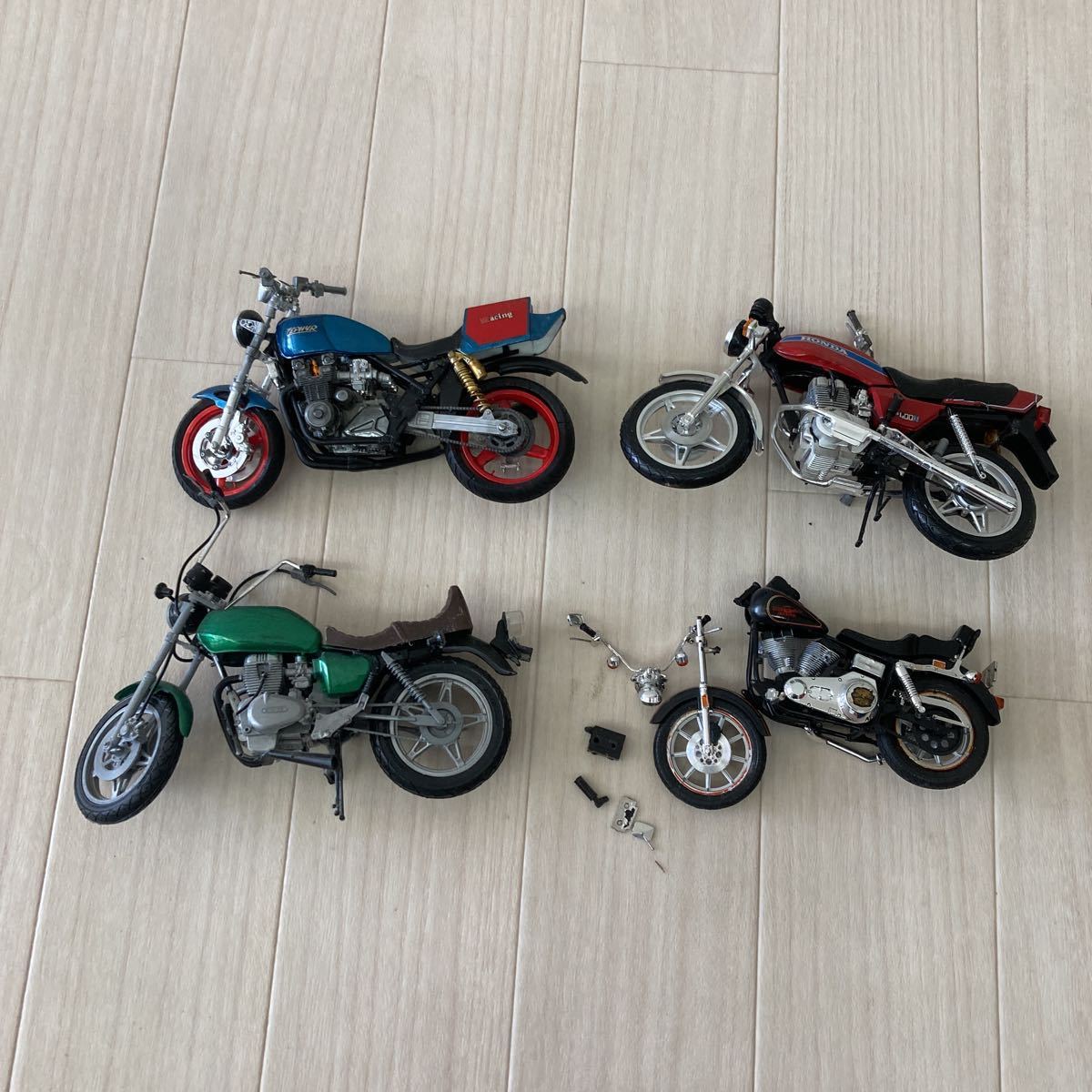 ◯ プラモデル バイク 4台セット ジャンク品