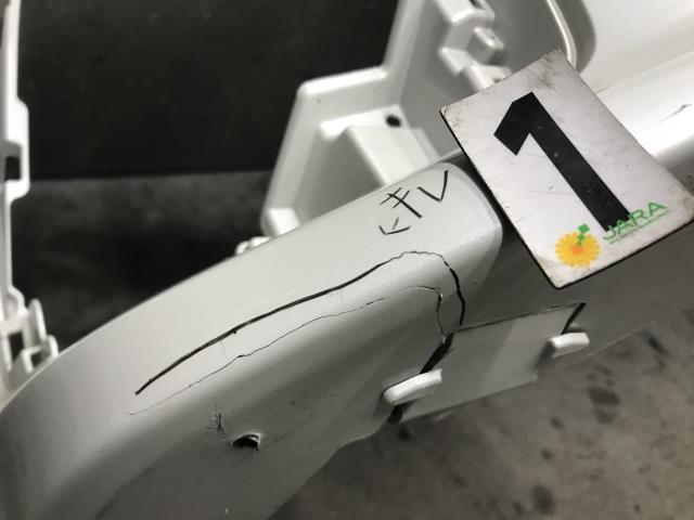 プリウス 2026年最新Yahoo!オークション -プリウスphv プリウスＰＨＶ S フロントバンパーの通販 プリウス 6LA-ZVW52 フロントバンパーASSY 070 52119-47690 GR