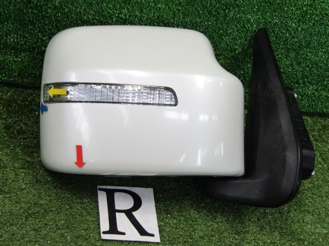 ジムニー JB23W 右サイドミラー 右ドアミラー Z7T 84701-61L92-Z7T