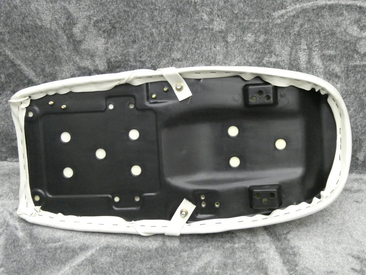 GT380 白皮 タックロールシート ⁄ 前期 後期GT550チョビ三 ヤラレ
