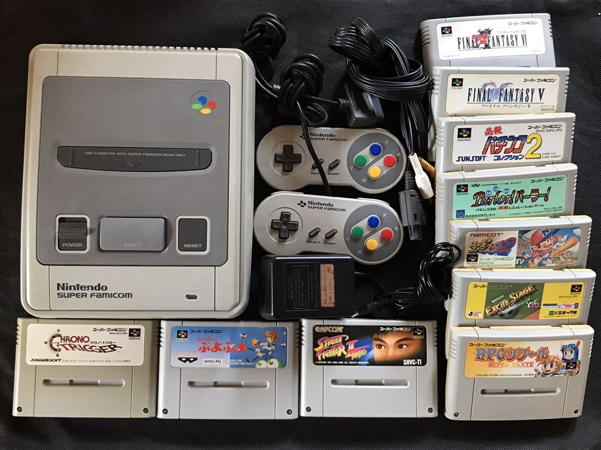即決 送料込み スーパーファミコン 本体 SHVC-001 ACアダプター AVケーブル 各１個 コントローラー2個 ソフト10本　任天堂 ニンテンドー