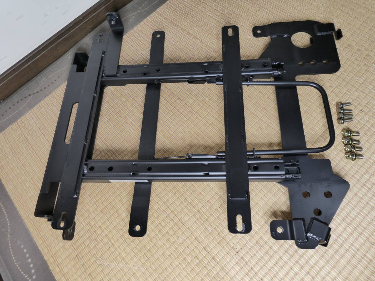 S700V S710V アトレー カワイ製作所製 運転席側 レカロ用シートレール 