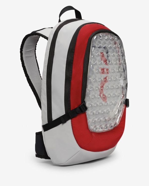 NIKE ナイキ エアマックス バブル バックパック 灰赤 17 49x34x16 DA9893-060 23-0721-3-1