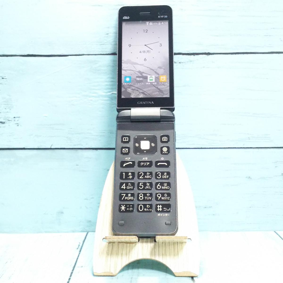 au 京セラ GRATINA 墨[スミ] ブラック KYF39 本体 白ロム SIMロック解除済み SIMフリー 886207