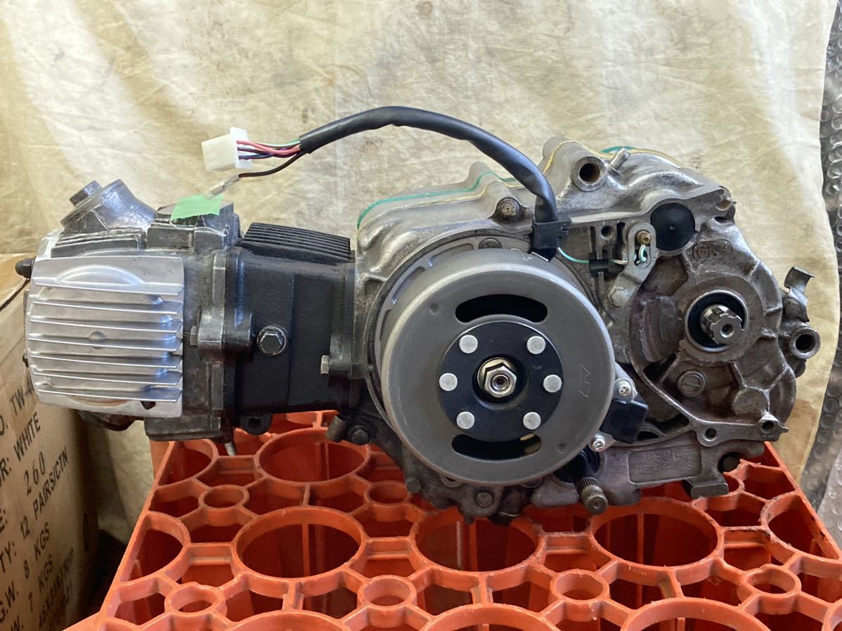 スーパーカブ５０　ボアアップ７２ｃｃ　４速　モンキーRヘッド　Ｃ５０　実動　異音なし