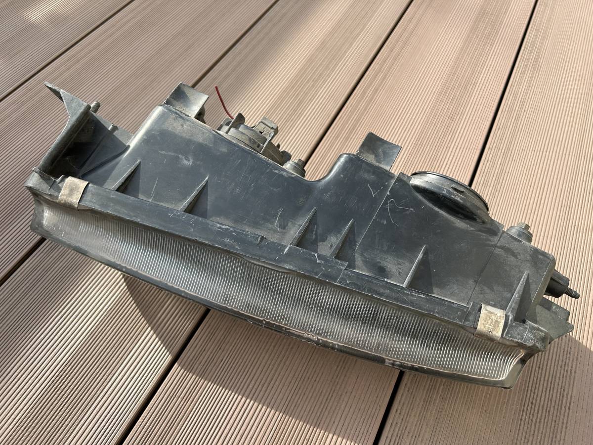 日産純正S13シルビア 角目 右ヘッドライト ランプ IKI1261R 