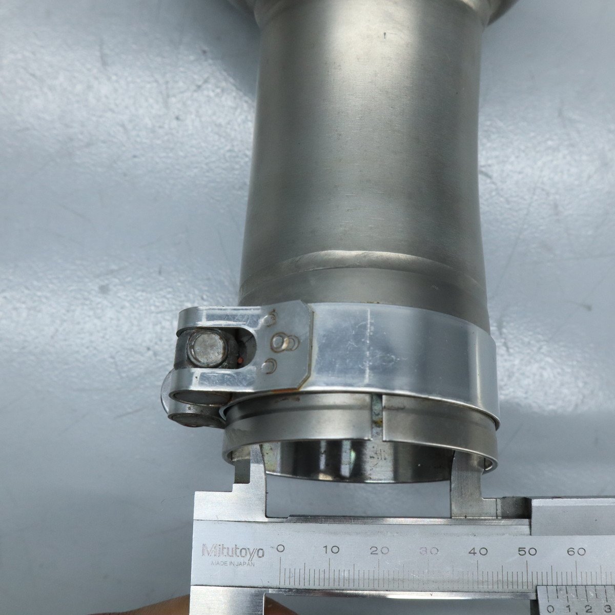 BMW F700GS 外し 純正オプション AKRAPOVIC アクラポビッチ スリップオンマフラー サイレンサー 7711-8567781 230719BD0104 ⁄ BMW GS ADVENTURE 0 F800GS