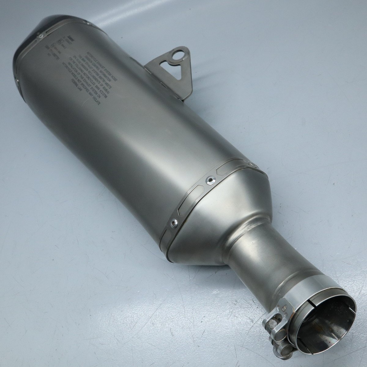 BMW F700GS 外し 純正オプション AKRAPOVIC アクラポビッチ スリップオンマフラー サイレンサー 7711-8567781 230719BD0104 ⁄ BMW GS ADVENTURE 0 F800GS