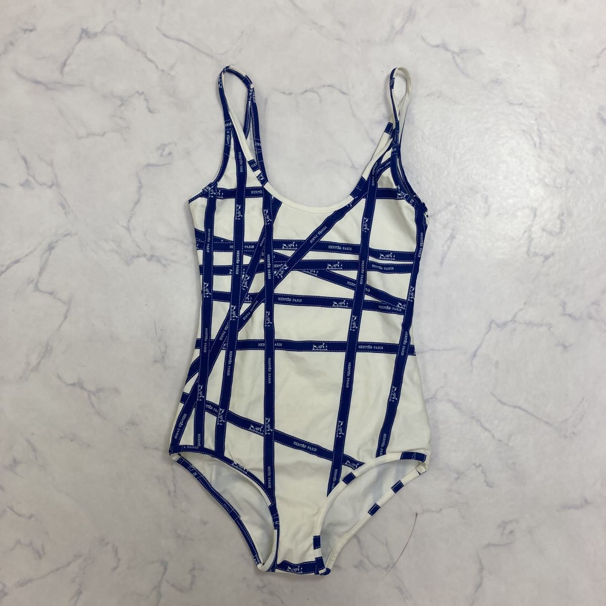 希少 HERMES リボン柄 ワンピース水着 40 イタリア製 エルメス(女性用 