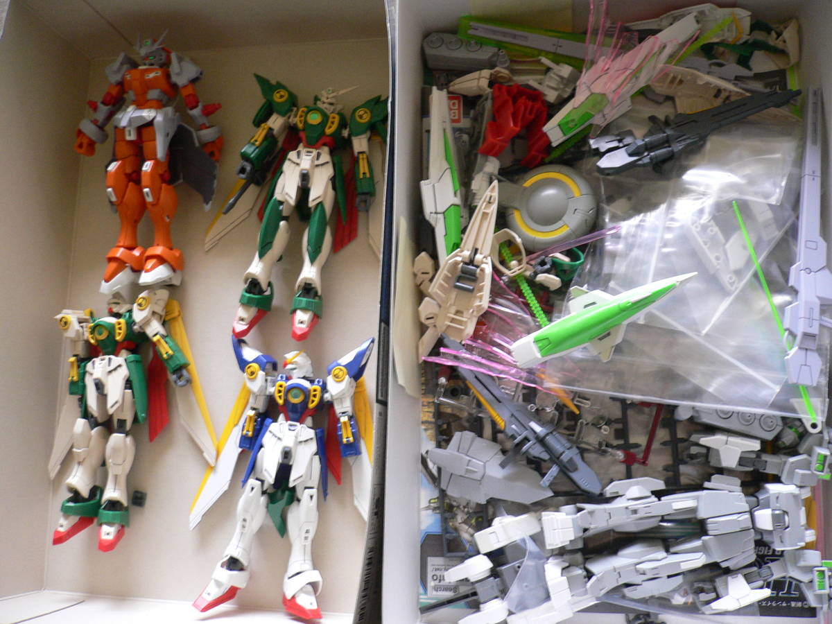 ◆BANDAI バンダイ◆ ガンダム 完成品 ⑤ ゆうパック60サイズ