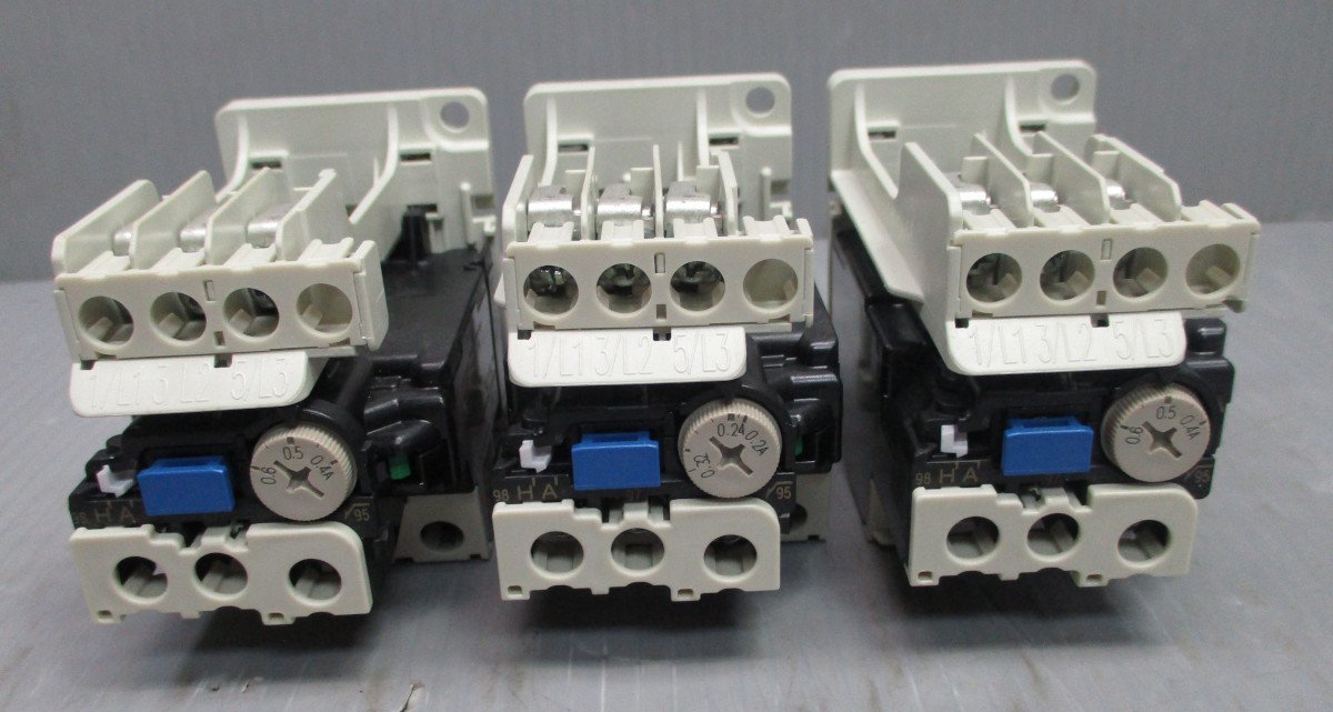 w 三菱電機 電磁接触器SD-Q11/SD-Q12 サーマルリレーTH-T18/TH-N12KP 
