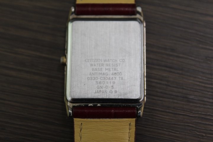 ○ CITIZEN EXCEED 0330-C30447 腕時計 【動作保証出品】シチズン