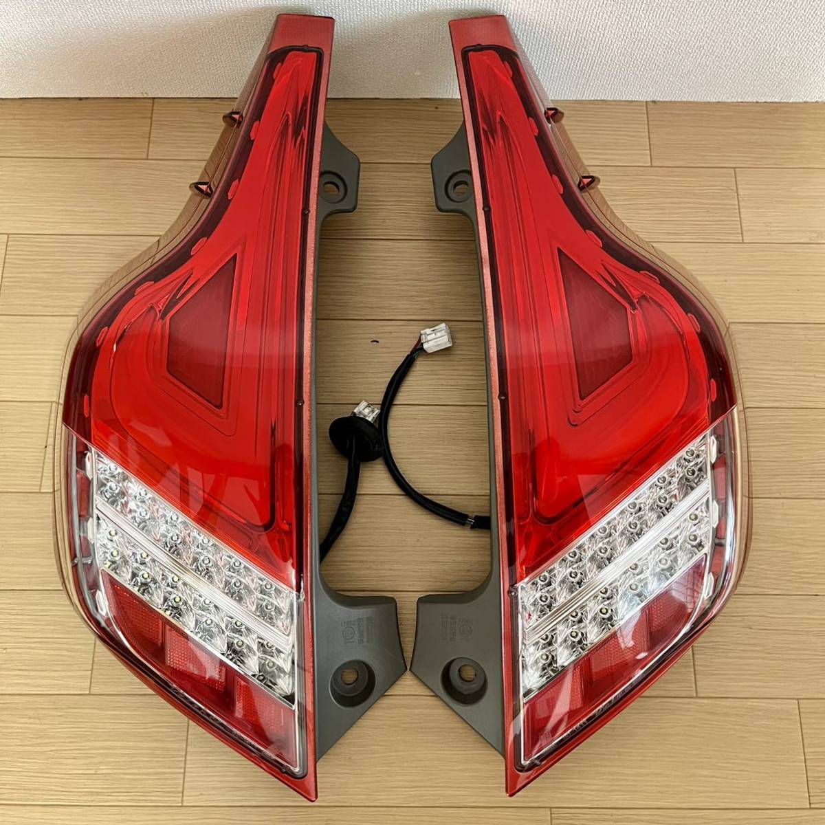 Valenti アクア テールランプ LEDテールランプ ヴァレンティ レッド