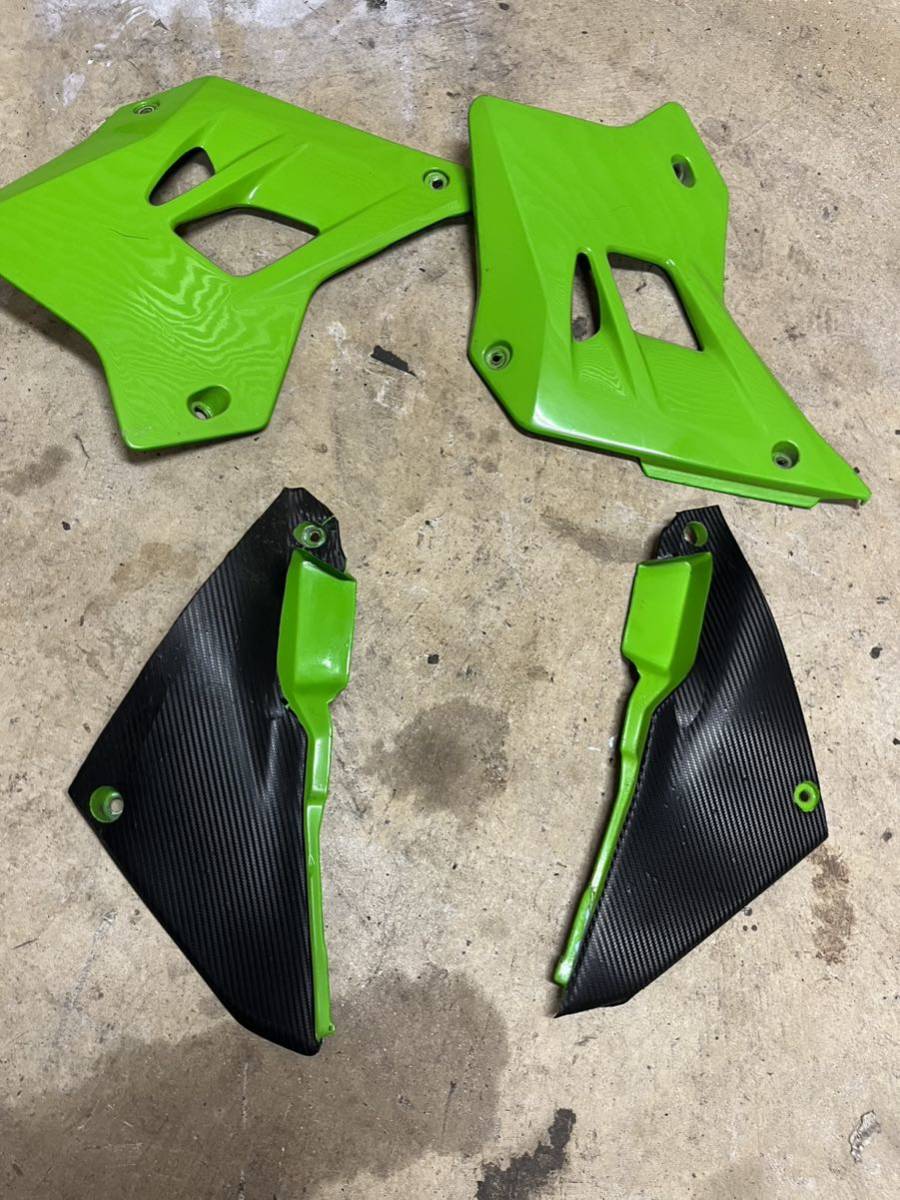 kdx220サイドカバー シュラウド カウル カワサキ kdx220取り外し