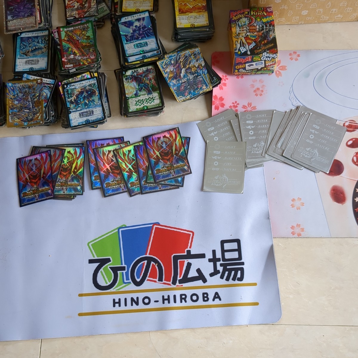 １円スタート　デュエルマスターズ　lr vr sr 多数あり　引退　大量　まとめ売り40kg以上　プレイマット　スリーブ入り　一部送料無料_3