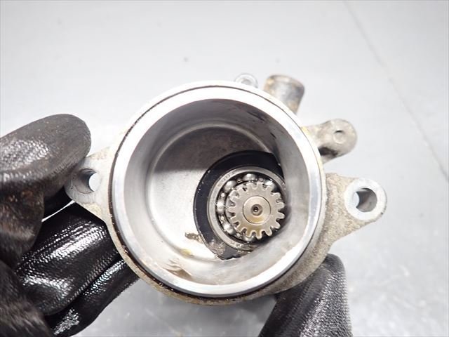 εEN24-259 カワサキ GPZ400R ZX400D 昭和60年式 エンジン ウォーター