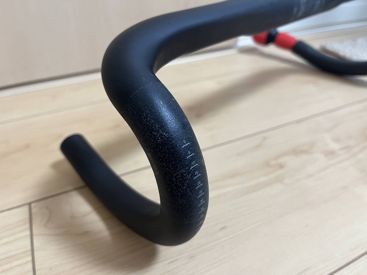 S-WORKS CARBON SHALLOW ROAD BAR 380mm。スペシャライズド（エス