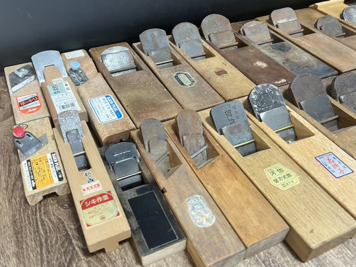 1円〜/21挺□鉋 かんな 大工道具 刃物 職人 本職 手工具 在銘多数 平鉋 