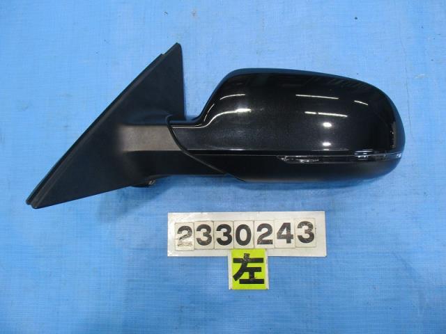 ◇アウディ A4 ABA-8KCDNF 左サイドミラー NO.286522 【個人宅送料別途加算・Ｓサイズ】