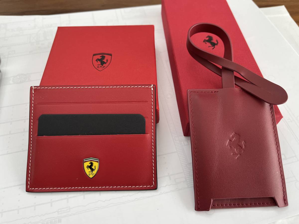 ノベルティ カードケース フェラーリ ネームタグ Ferrari レザー