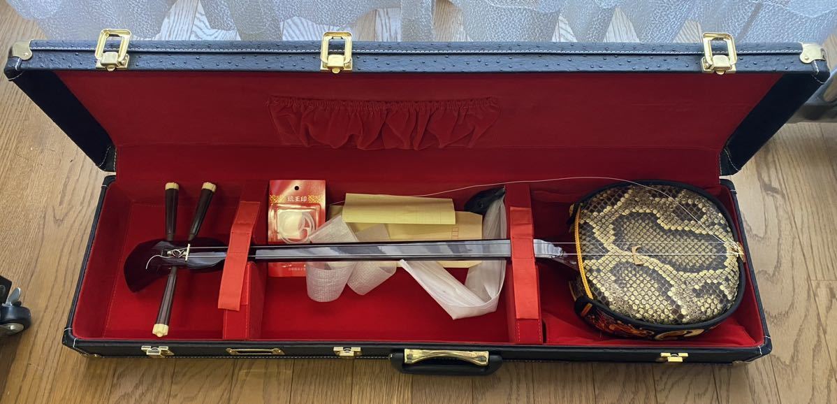 沖縄 三線 ヘビ皮 民謡楽器 沖縄民謡 沖縄 三線 沖縄民謡 民謡楽器 ヘビ皮