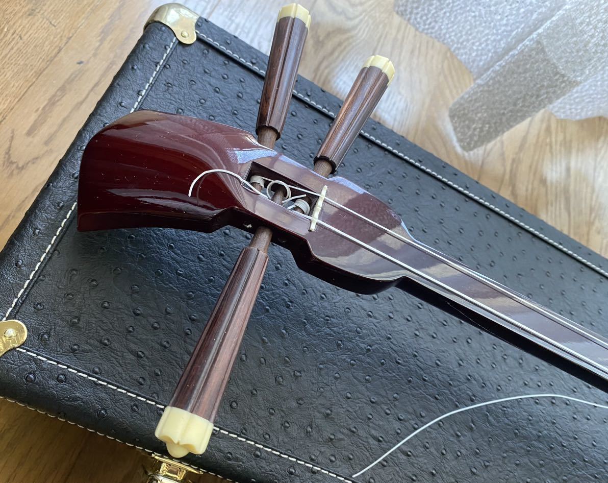 沖縄三線 蛇皮 本革 琉球 ハードケース付き 和楽器 三線の入札履歴 