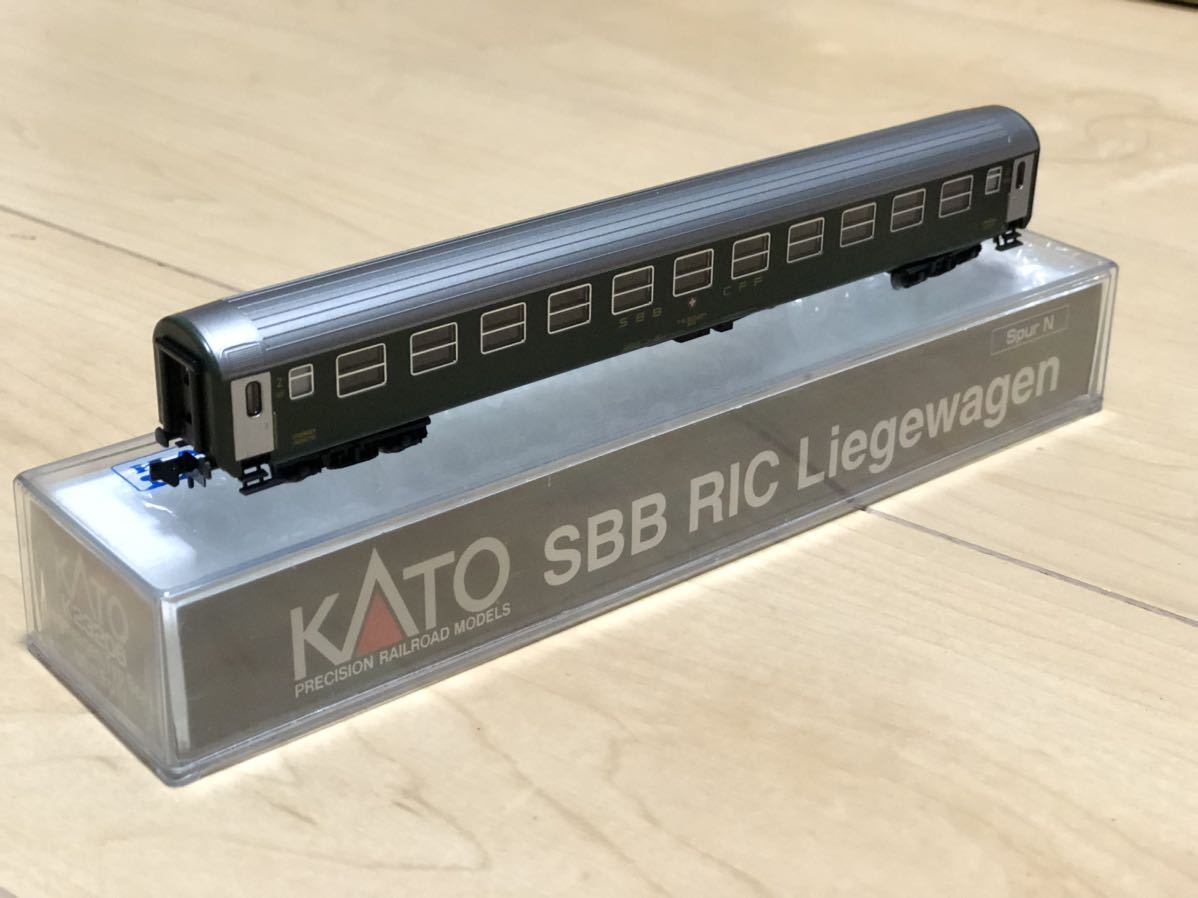 Nゲージ） KATO SBB RIC Bcm Liegewagen （RIC寝台車 SBB新ロゴ）客車1両