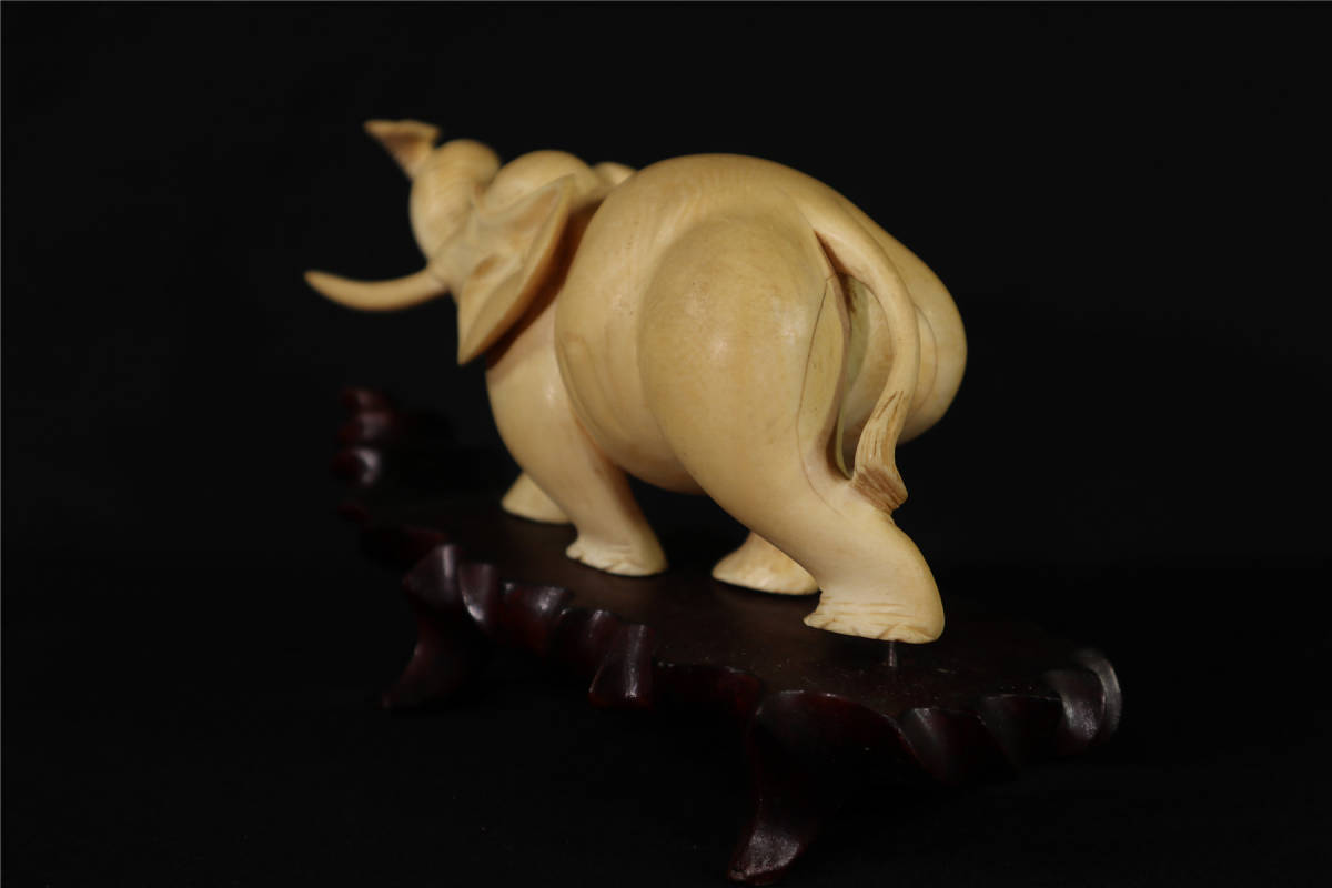 本物 天然素材 象置物456g マンモス 台座付き ////象牙調 象牙風(東洋