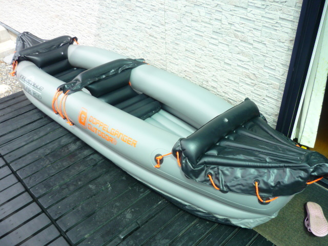 カヌー　カヤック　ボート　DOPELGANGER INFLATABLE KAYAK DOD インフレータブル カヤック K-10 　パドル×２ 