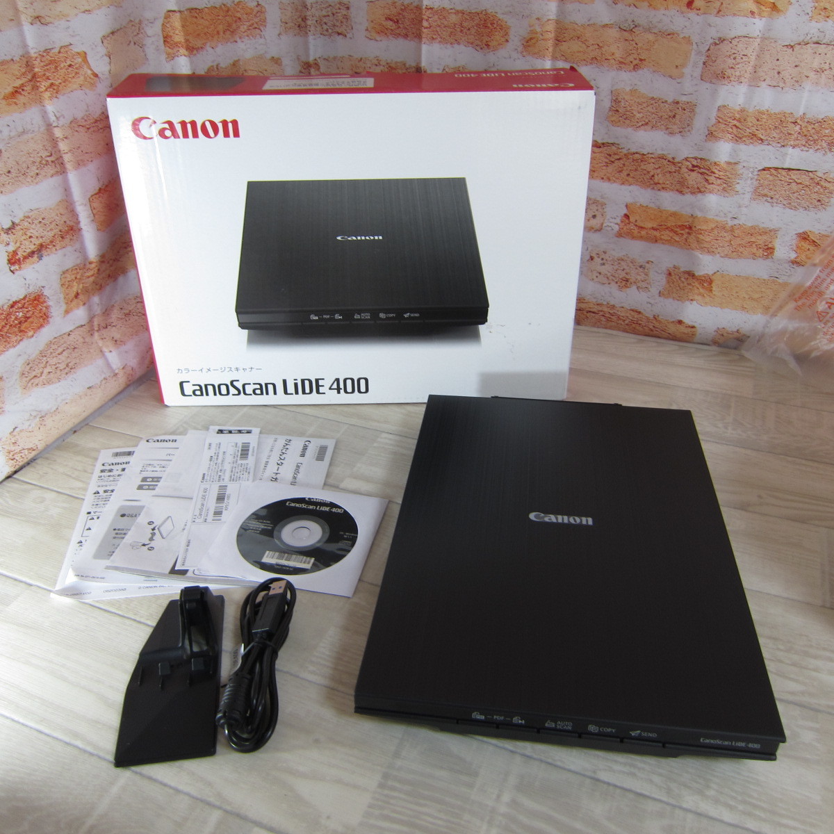 7434PB23【美品】Canon カラーフラットベッドスキャナ CANOSCAN LIDE 400