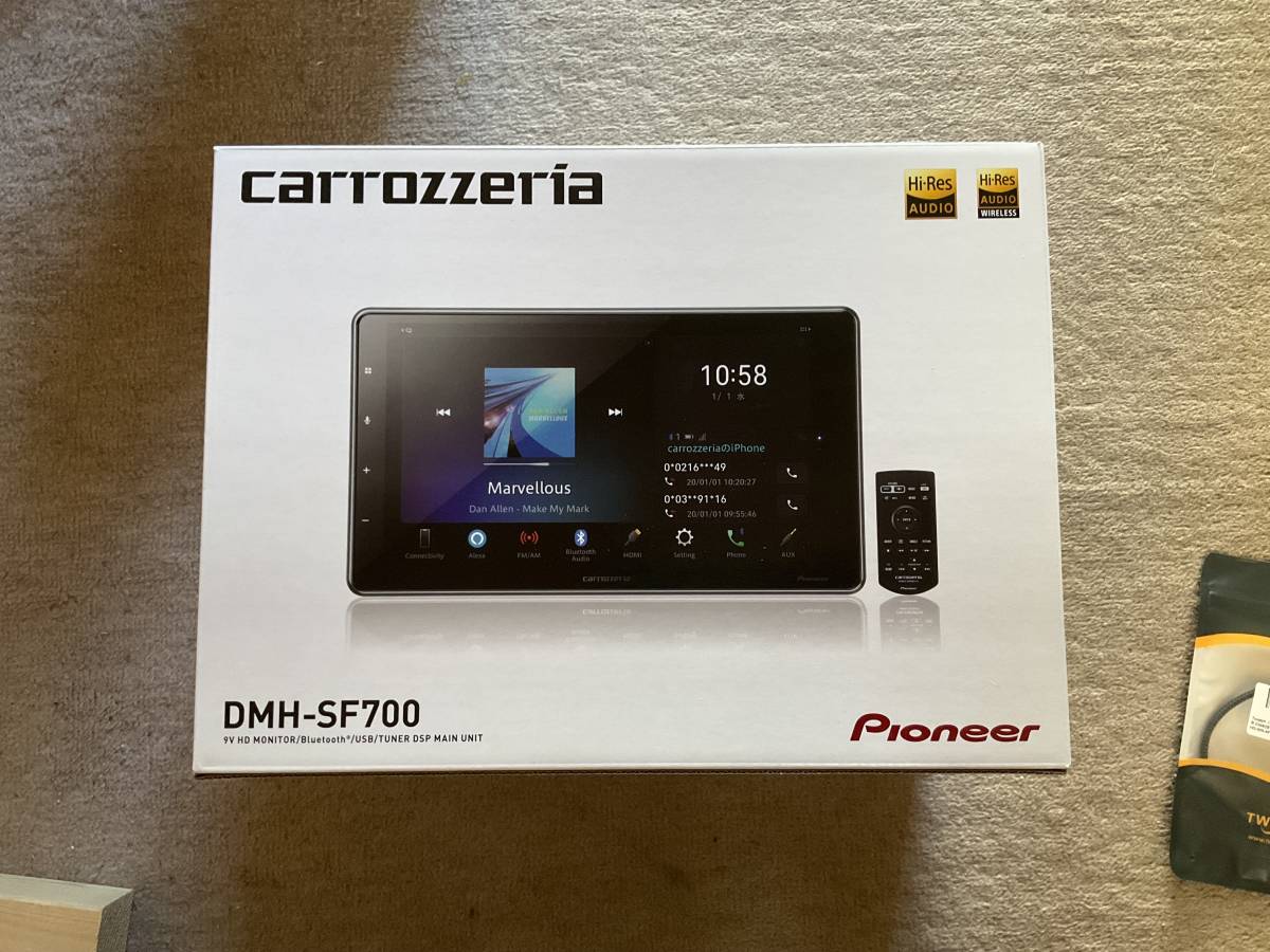 カロッツェリア ディスプレイオーディオ DMH-SF700 新品未使用 おまけ 