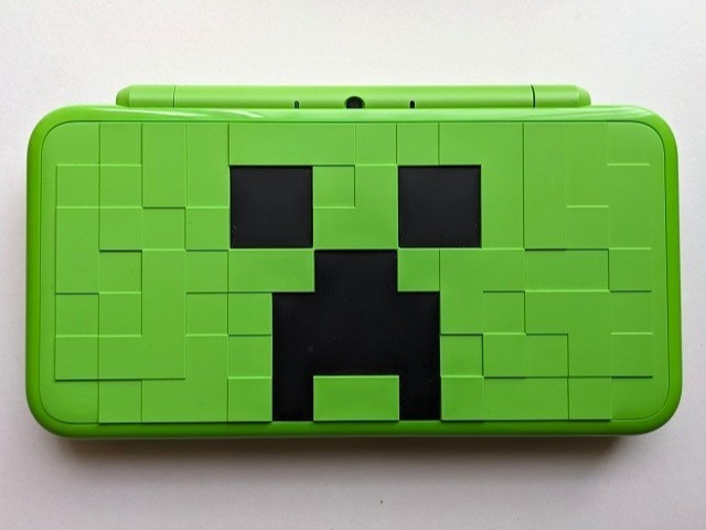 美品 箱付 ニンテンドー Nintendo 2DS LL マインクラフト クリーパー 