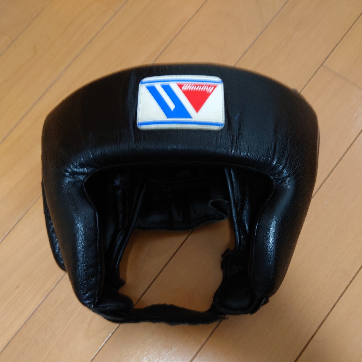 最終価格 Winning ボクシング ヘッドギア 黒 タグ無 し Winning