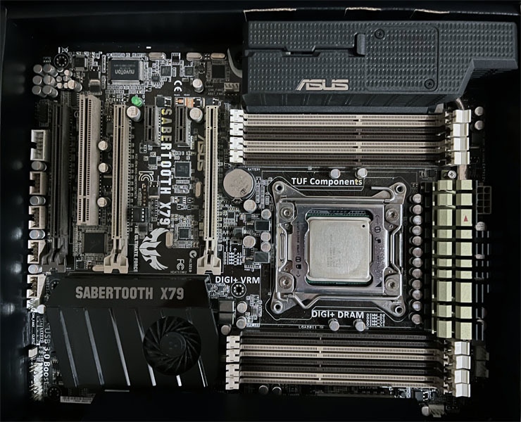マザーボード LGA 2011とi7 3930k 動作品】X79 LGA2011 マザーボード
