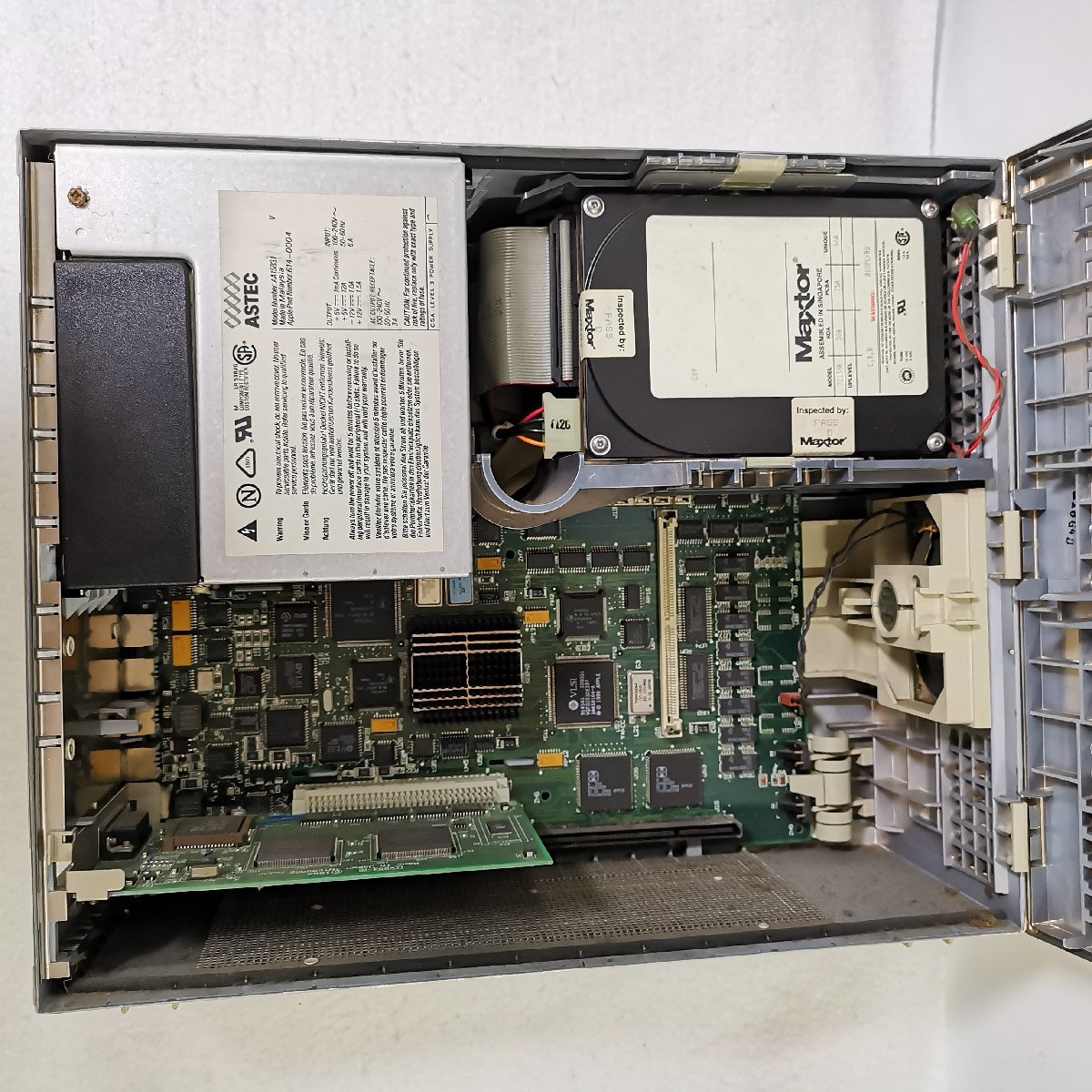 通電確認済】Macintosh Quadra700 レトロ マッキントッシュ