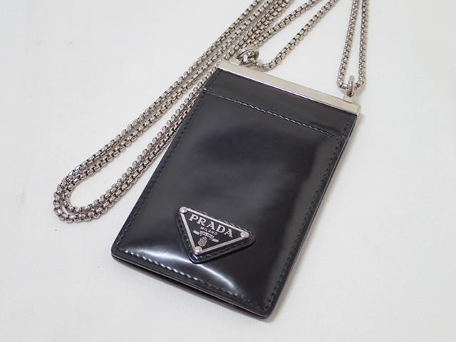 美品】正規品Prada プラダ カードケース チェーン付き | APPS