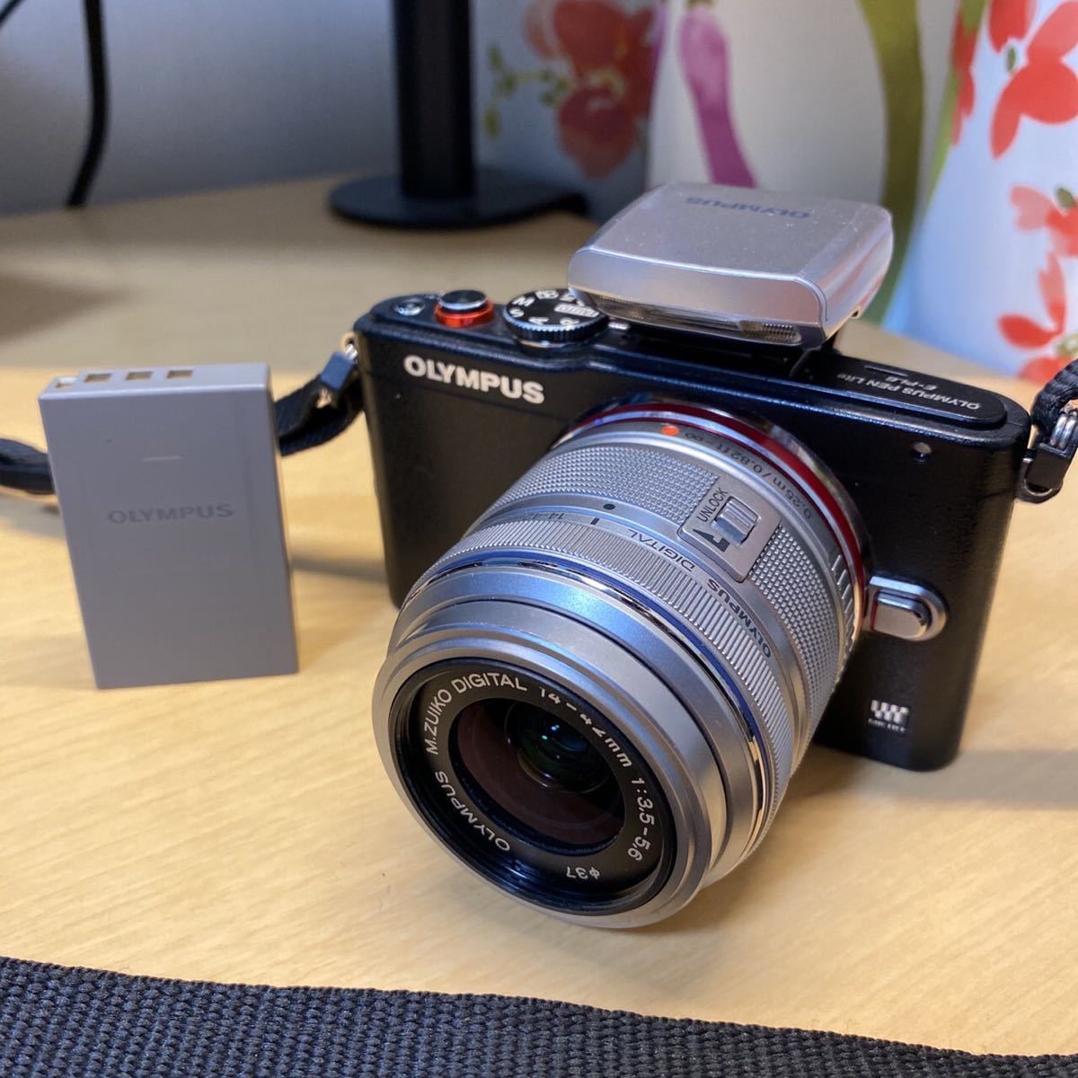 E-PL6 OLYMPUS PEN Lite オリンパス ミラーレス一眼 LKIT レンズキット