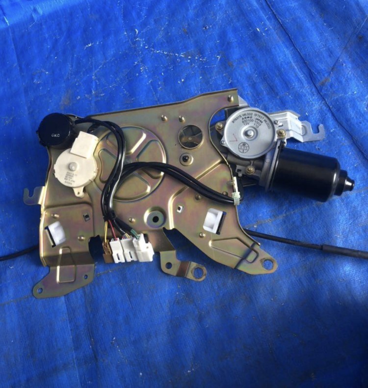 エルグランド　NE51　E51　H18年　左オートパワースライドドアモーター