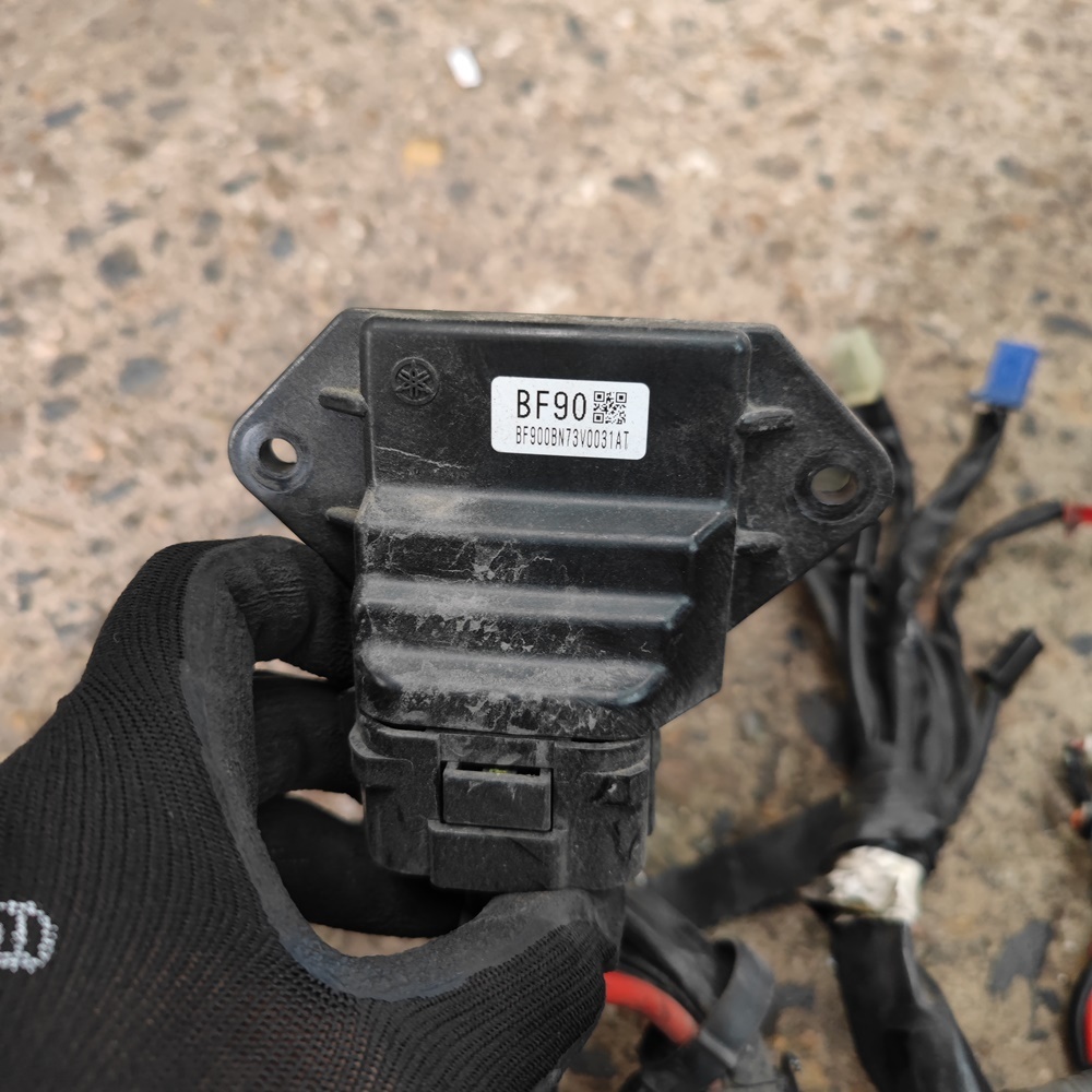 シグナス 4型前期 メインハーネス bf90 シグナス 4型前期 メインハーネス bf90
