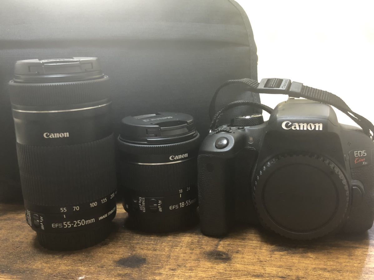 Canon EOS Kiss X9iダブルズームキット デジタル一眼レフカメラ Kiss