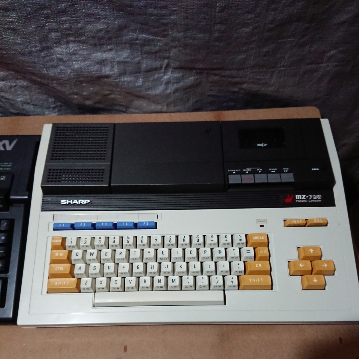 SONY HB-F1XV HIT fun: BEEP修理班MSX2+本体「HB-F1XV」のフロッピー