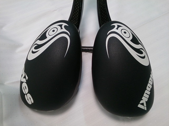 EYES.KABUKI・アイズ カブキ・エアロエラスティック・サドル ・カーボン・Ergonomics and Medical design