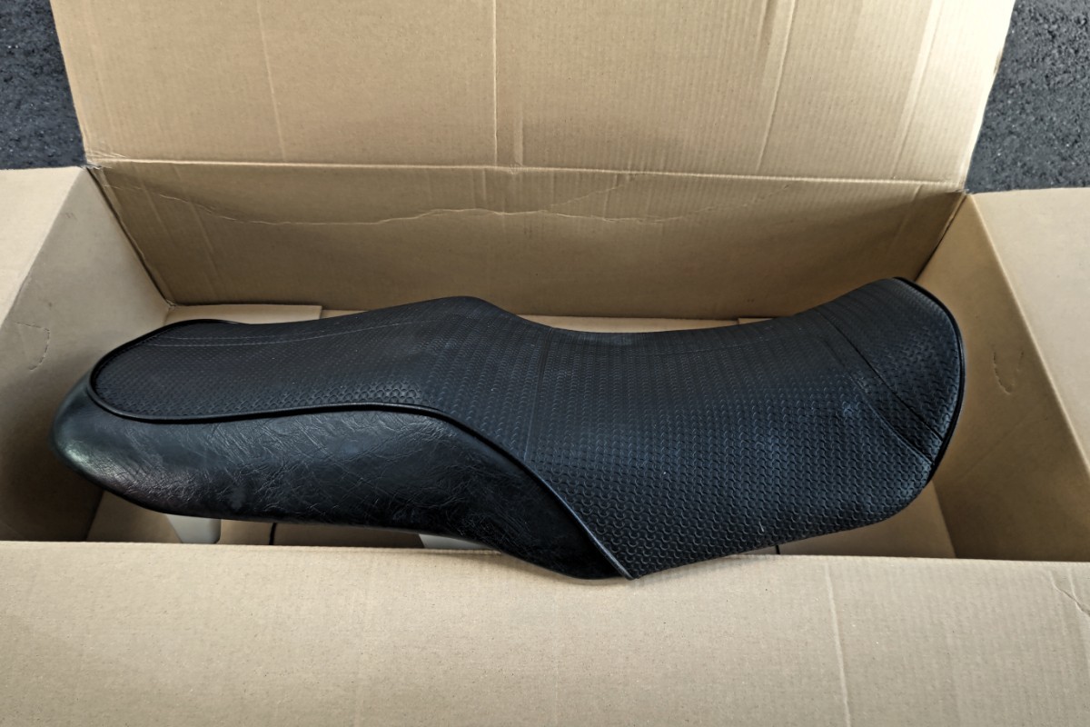 ◾️room◾️ZRX1100 ZRX1200R DAEG ダエグ シート ◾️room◾️ZRX1100 ZRX1200R DAEG ダエグ シート KAWASAKI ZRX1200
