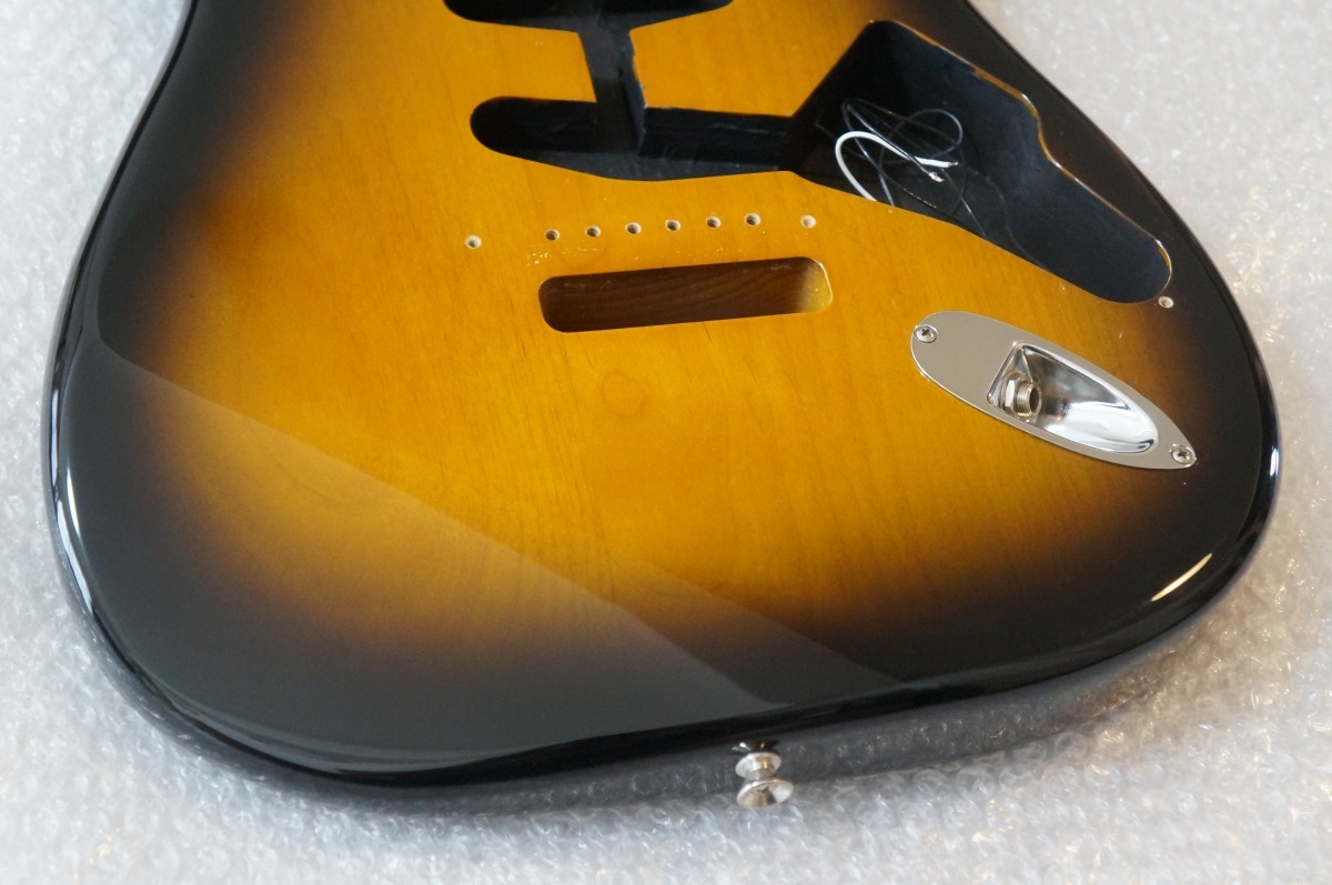 FENDER JAPAN ストラトキャスター ST62ネック⁄ST72ボディ FENDER