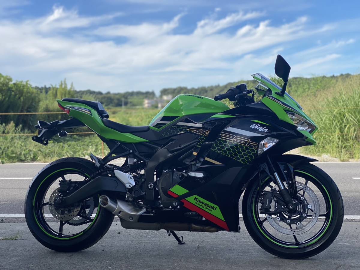 KAWASAKI ZX-25R /4805 KM /全国配送可 /直接引き取り可能 千葉県より