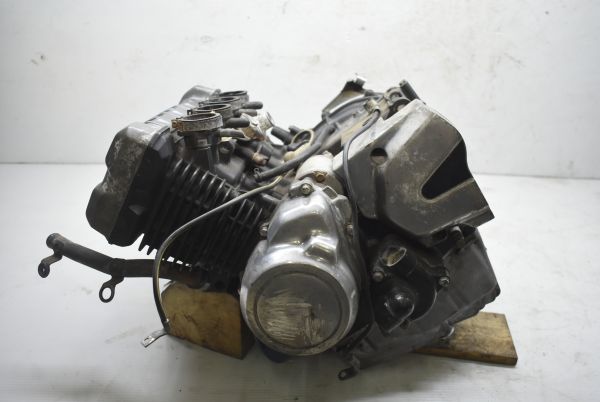 カワサキ バリオス2 250 ジャンク エンジン HA-63 【CC】バリウス カワサキ バリオス2 250 ジャンク エンジン HA-63 【CC】バリウス