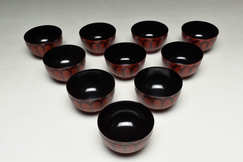 蔵A2224木製朱塗 小吸物椀 汁椀 溜 吸物椀 沈金菊彫 【