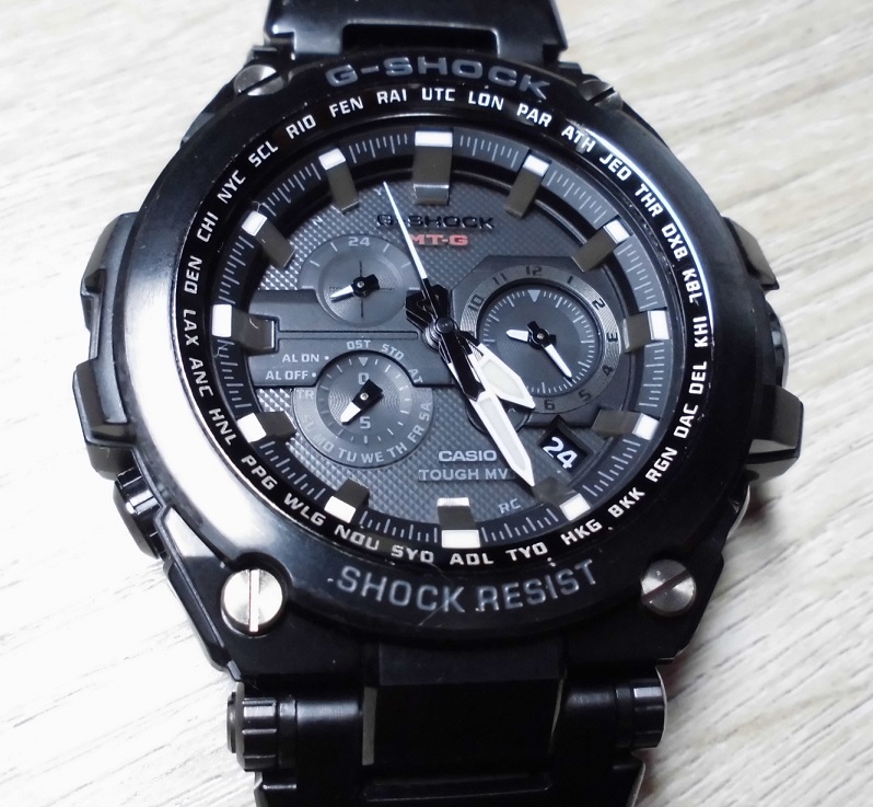 送料３００円～！カシオ Gショック MTG-S1000BD-1AJF 電波ソーラー ブラックメタル トリプルGレジスト コアガード構造 定価１２４２００円_1