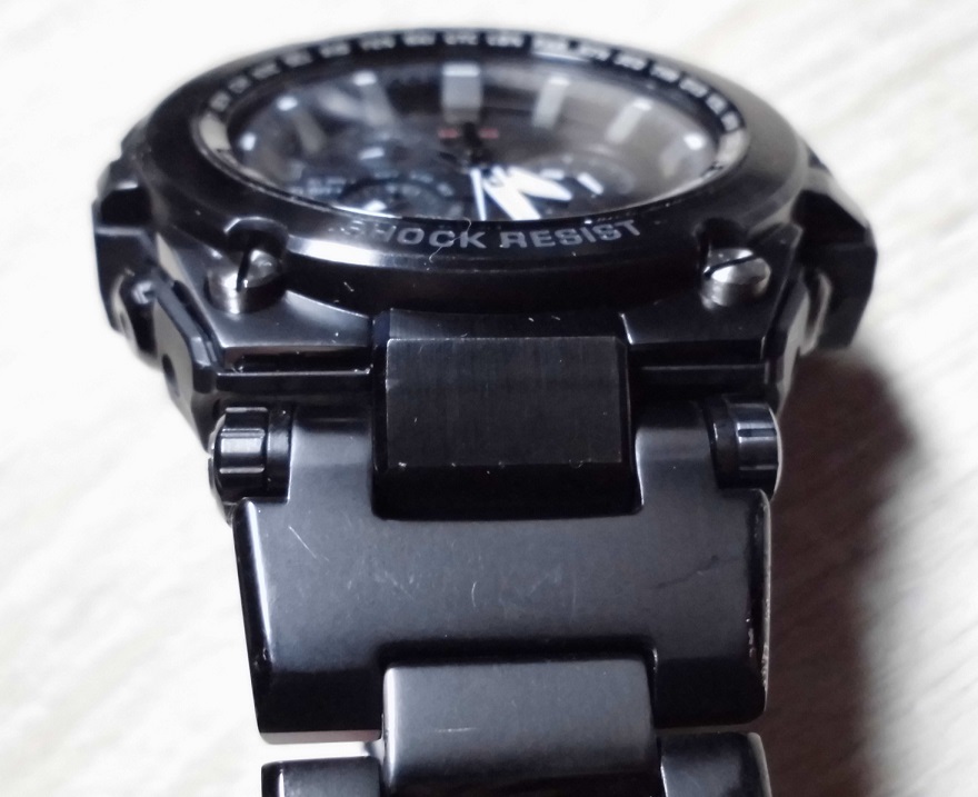 送料３００円～！カシオ Gショック MTG-S1000BD-1AJF 電波ソーラー ブラックメタル トリプルGレジスト コアガード構造 定価１２４２００円_6
